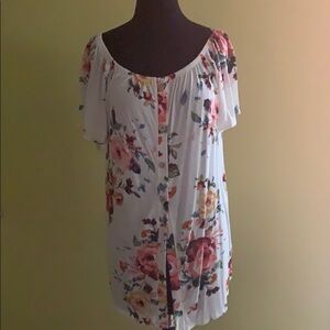NWT button down floral short sleeve top
